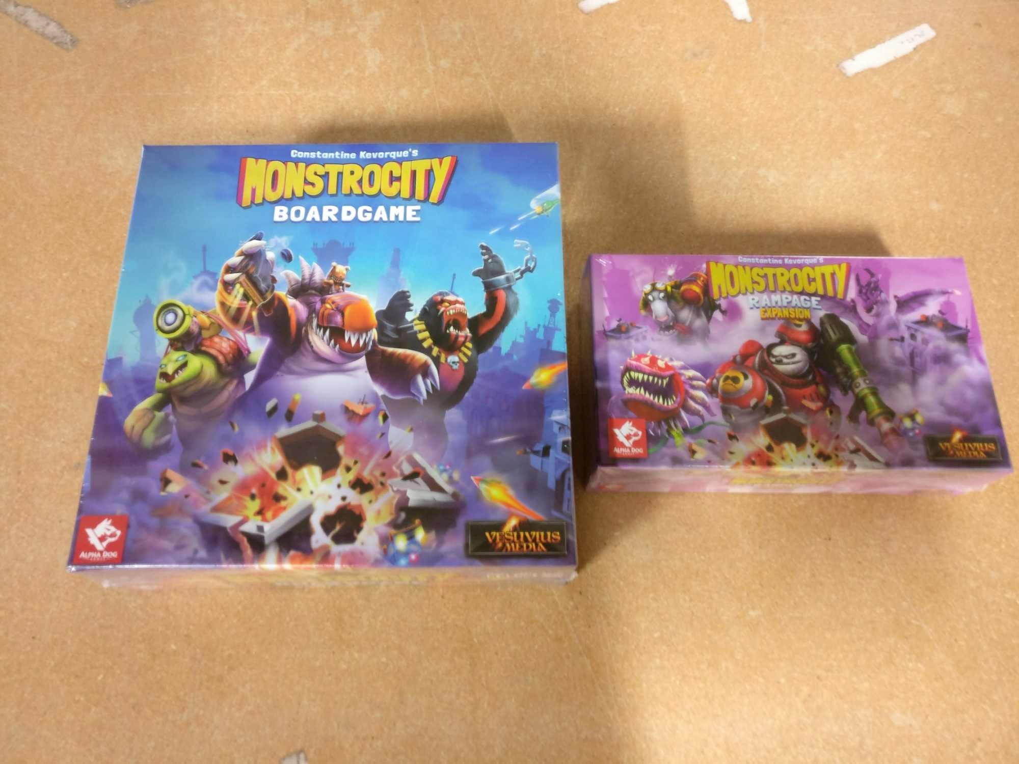 We finished our very first Kickstarter campaign ! Pick & Pack Logistics